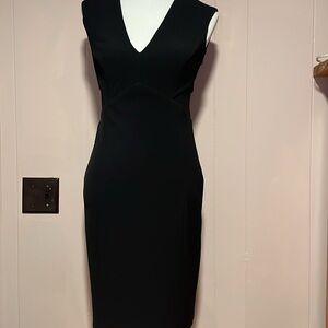 Stunning Aidan size 8 black dress